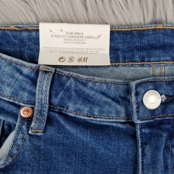H&M Women's Denim (32) - Picture 3 of 6